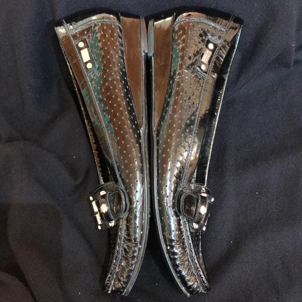 Stuart Weitzman - Picture 7 of 8